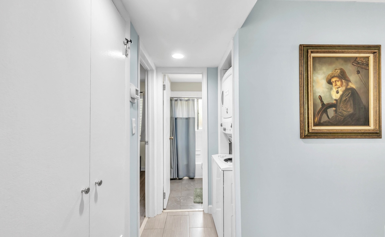 Hallway to Bathroom, Laundry Closet, and Guest Bedroom