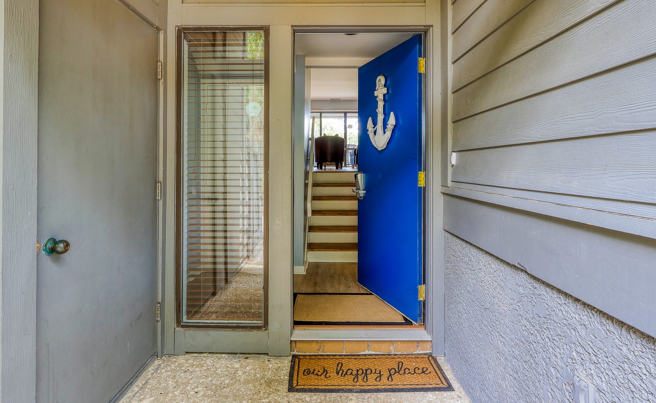 Welcome to 207 Turnberry Village