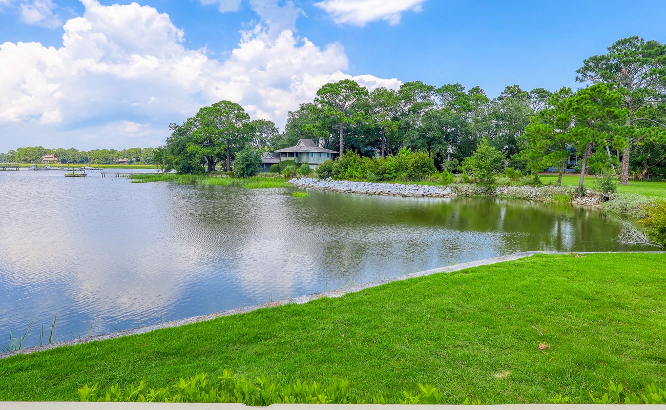 Deck and Access to Private Dock