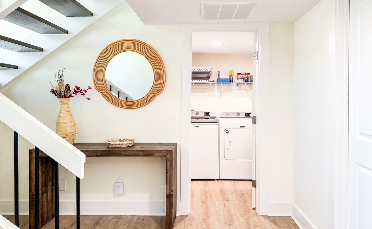 Entrance and Laundry Room