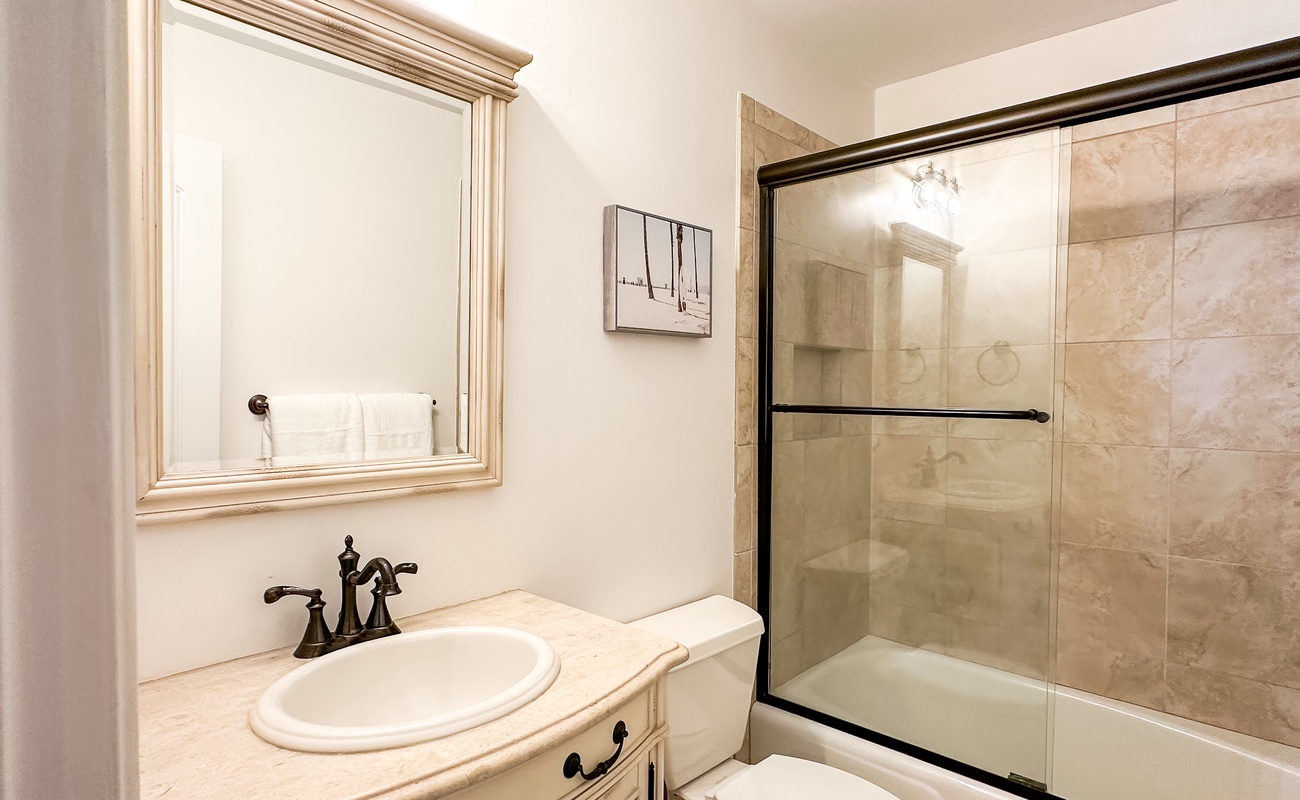 Primary Suite Bathroom