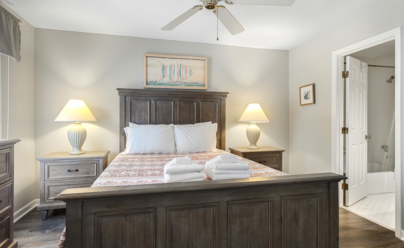 Guest Bedroom with Queen Bed