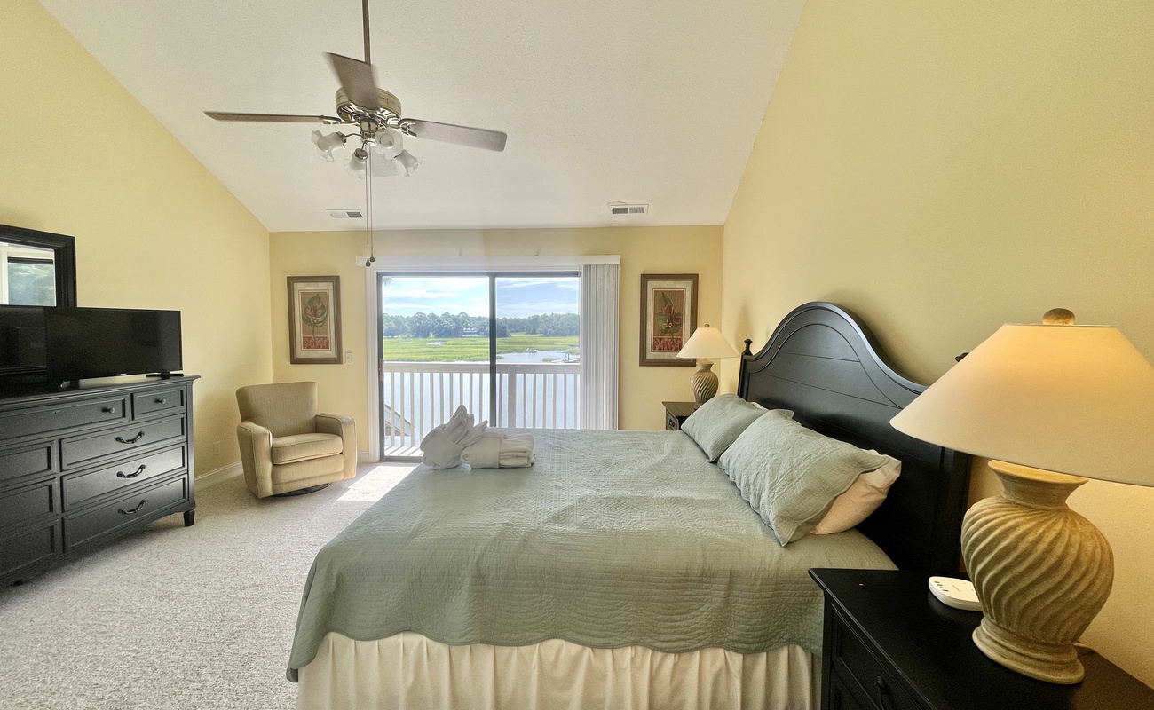 3rd Floor King Suite