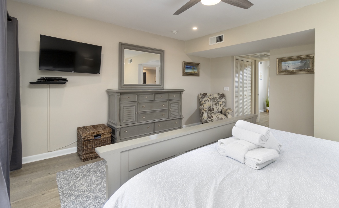 Guest Bedroom with King Bed