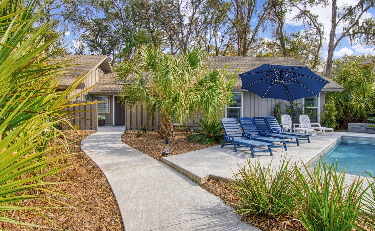 Front Yard with Private Pool & Hot Tub