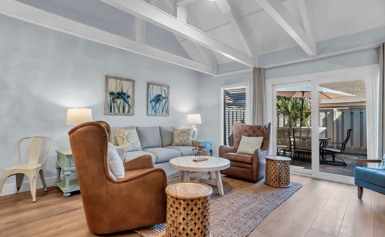 643 Queen's Grant Photo