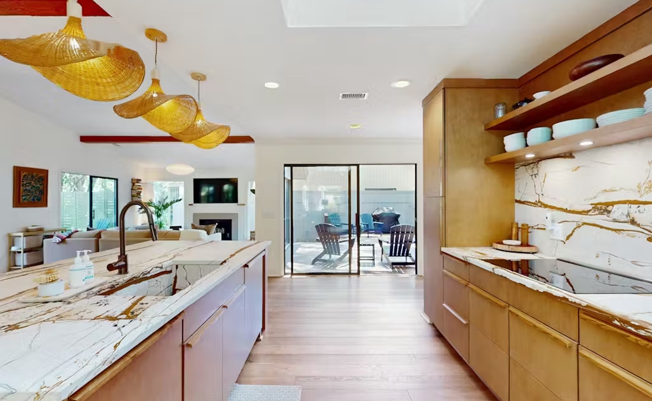 Open Kitchen Space