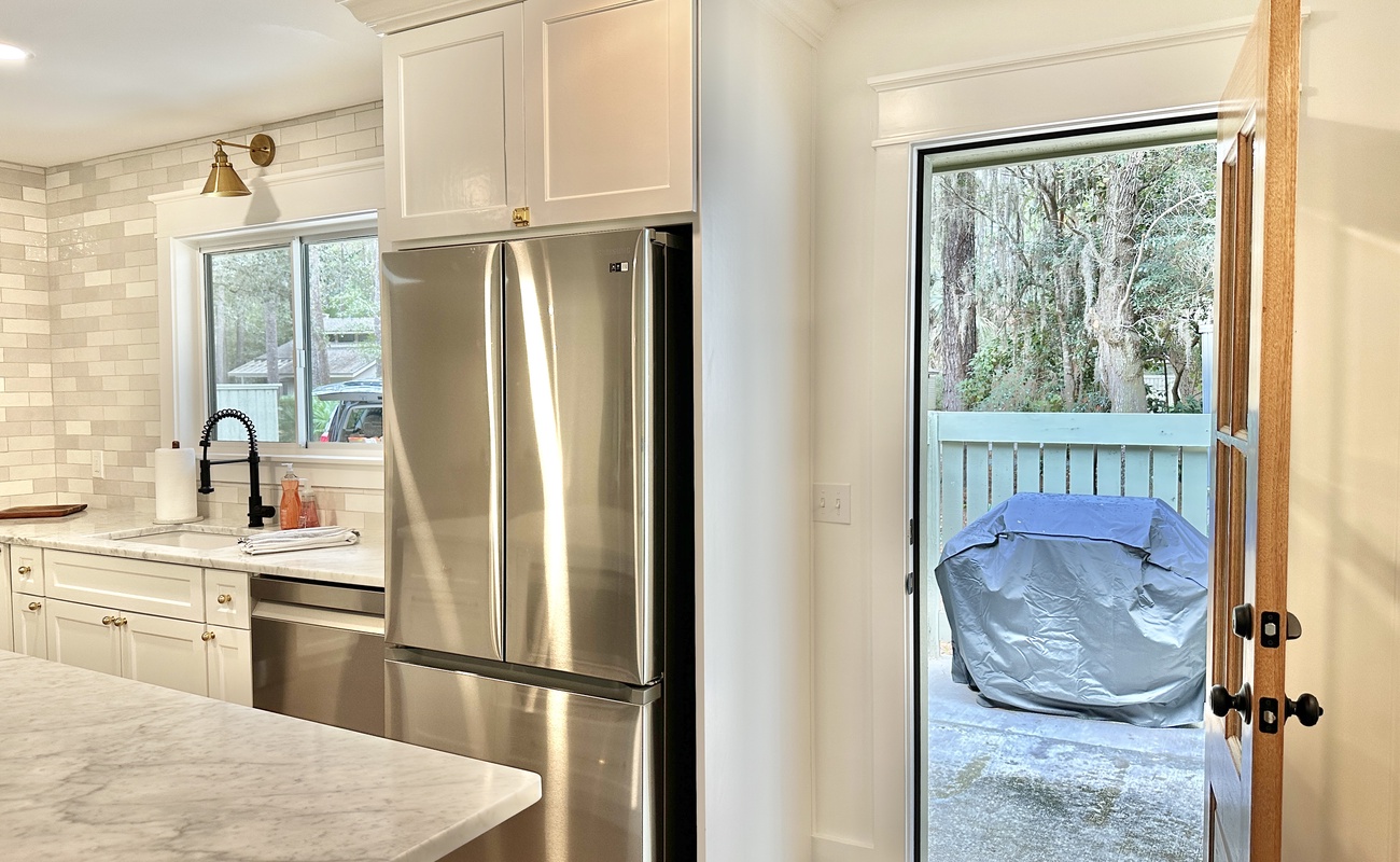 Outdoor Grill Area Off of Kitchen