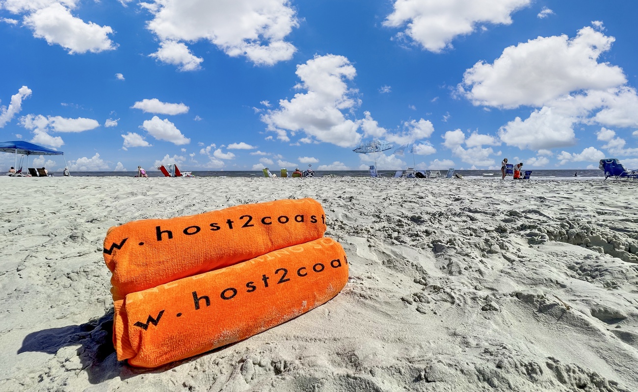 Host2Coast Towels (Provided)