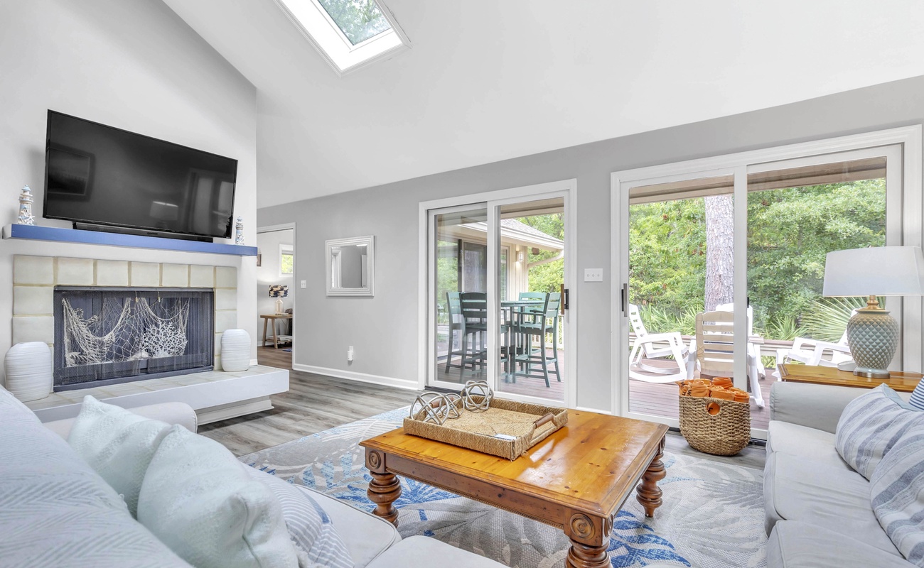 Open Living Space with Deck Access