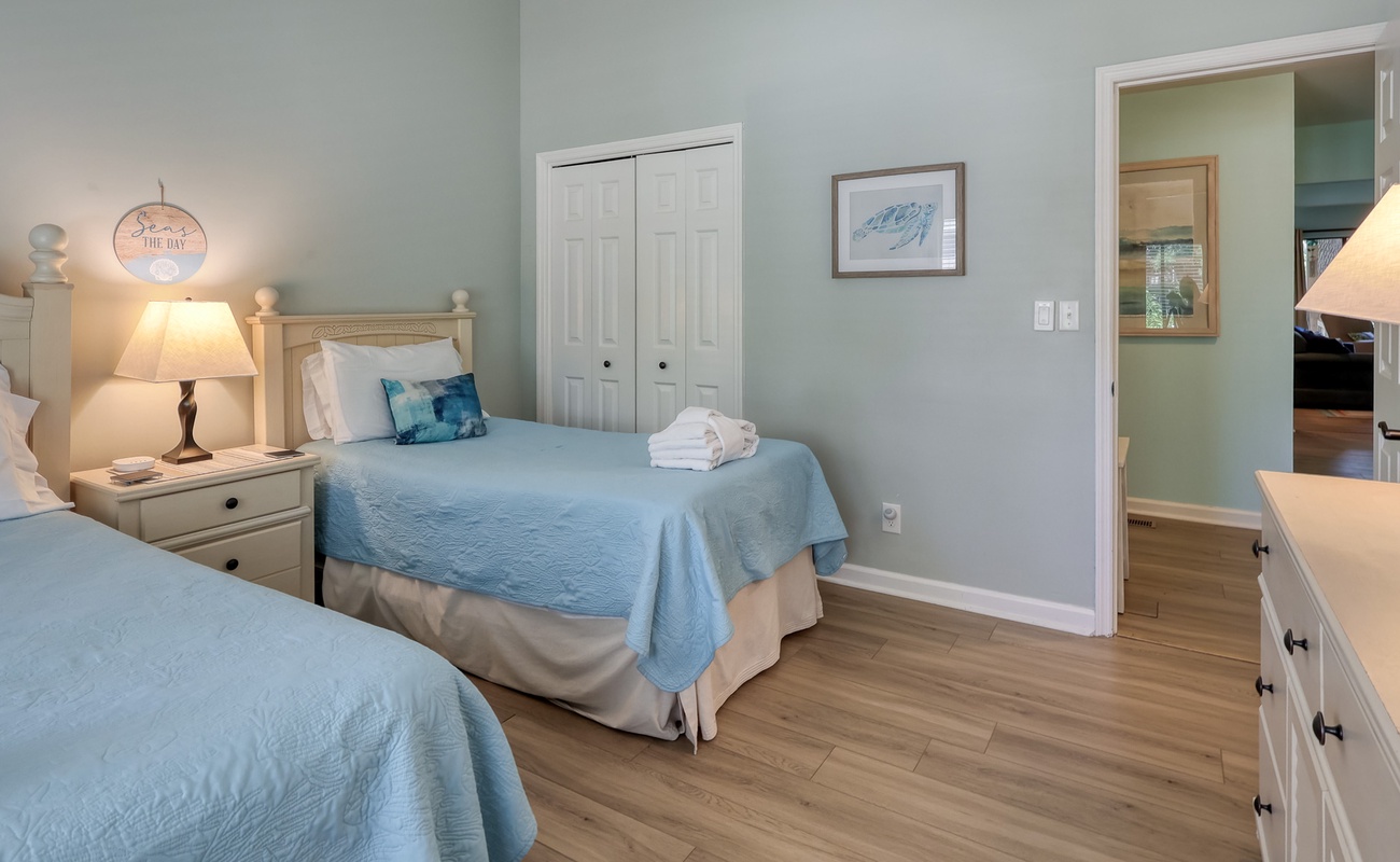 Double Queen Guest Room