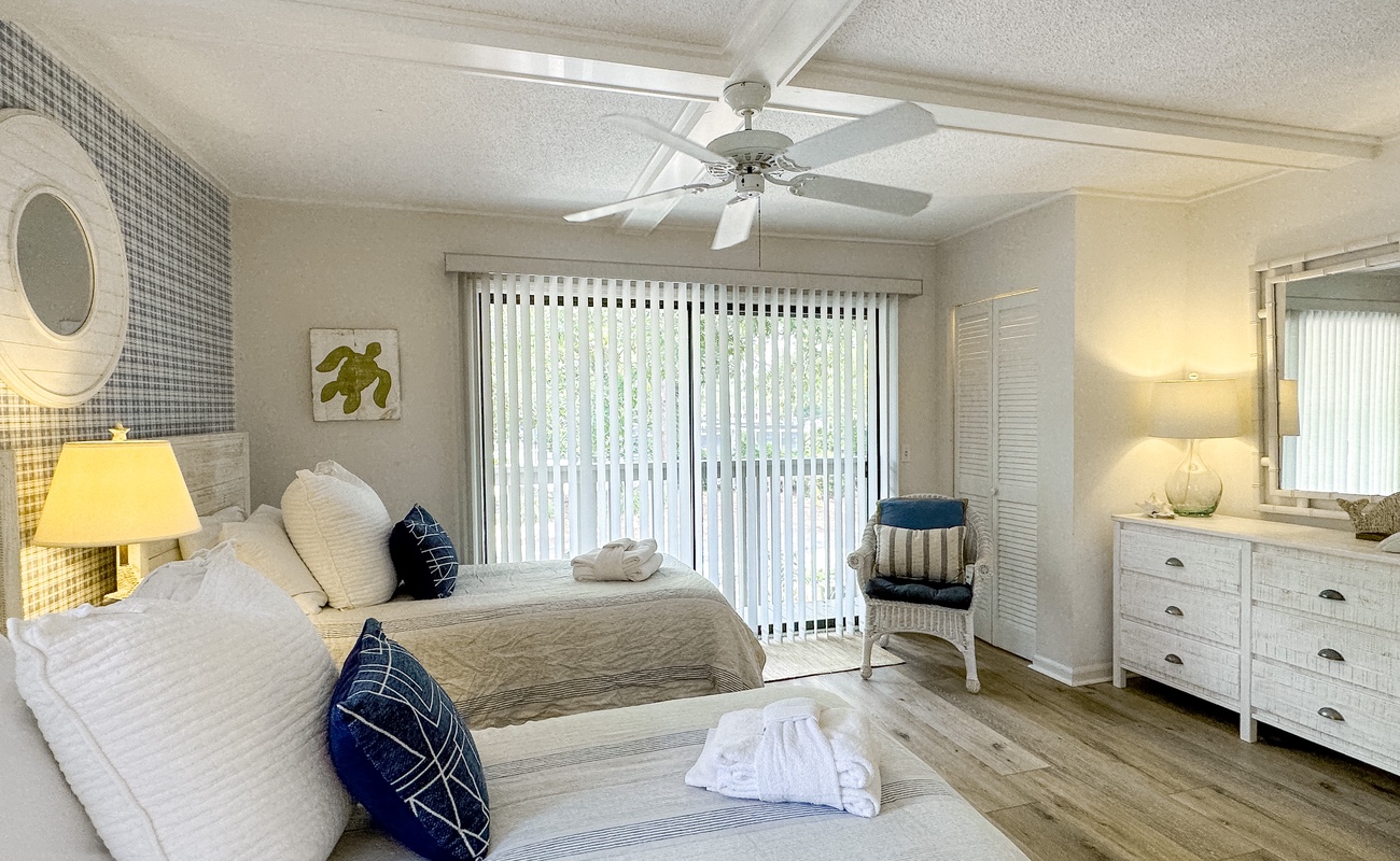 2nd Floor Twin Suite