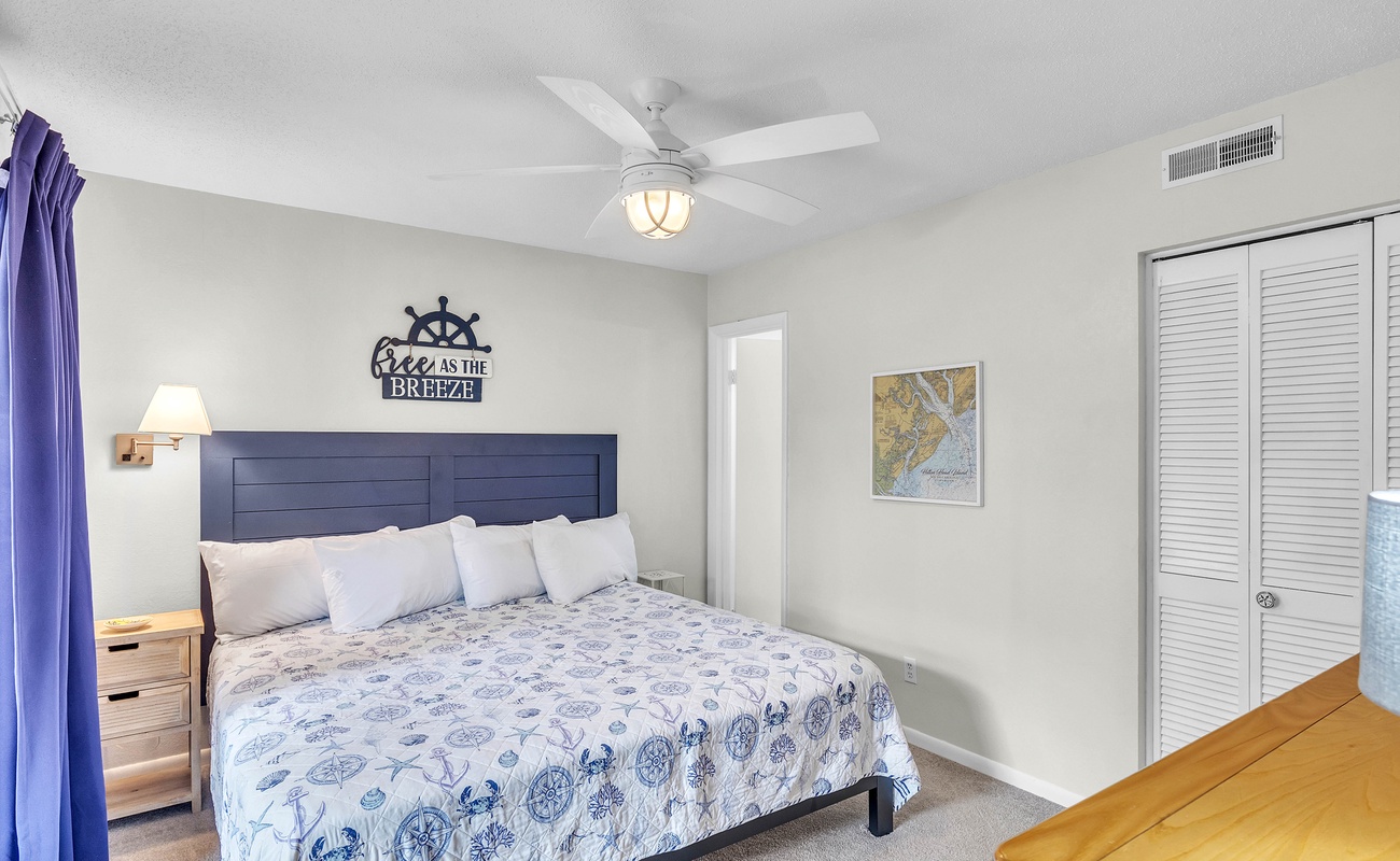 Primary Suite with King Bed and En-Suite Bathroom