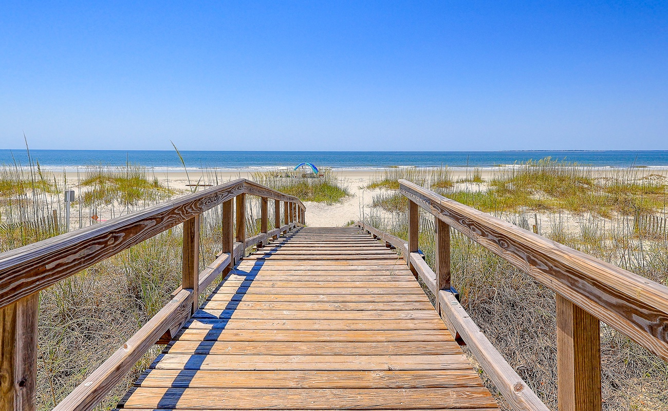 Beach Path, 1-Minute Walk to Beach!