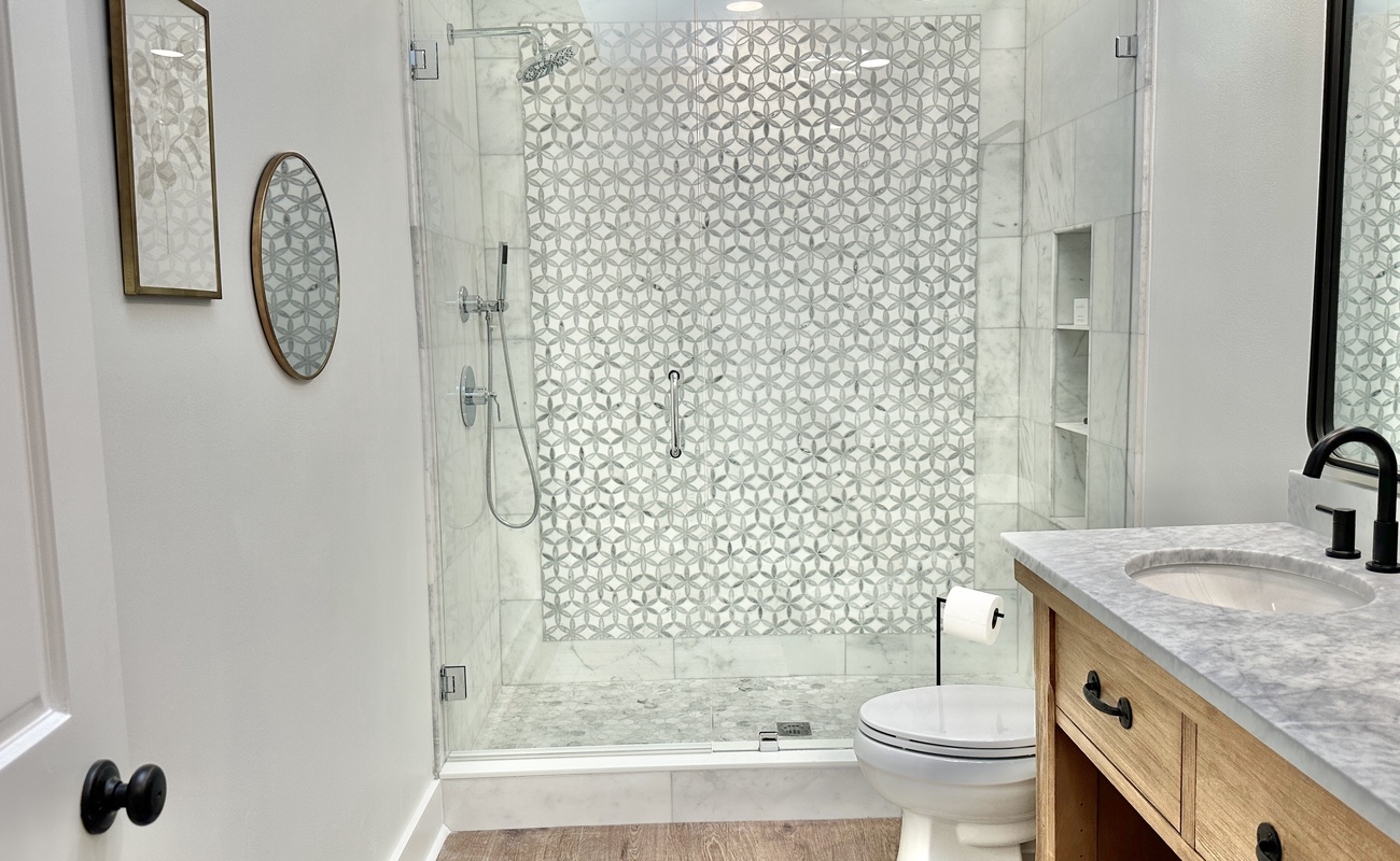 Primary Suite Bathroom