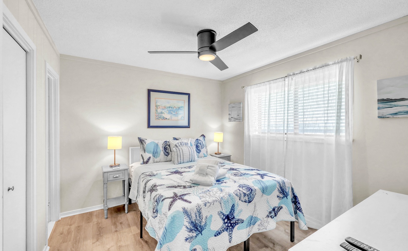 Primary Bedroom with Queen Bed and En-Suite Bathroom