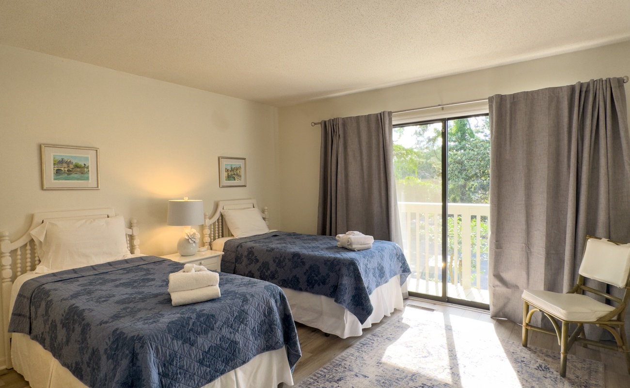 2nd Floor Twin Room with Bathroom