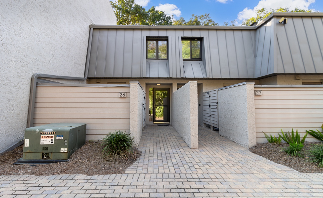 Welcome to 28 Ocean Club!