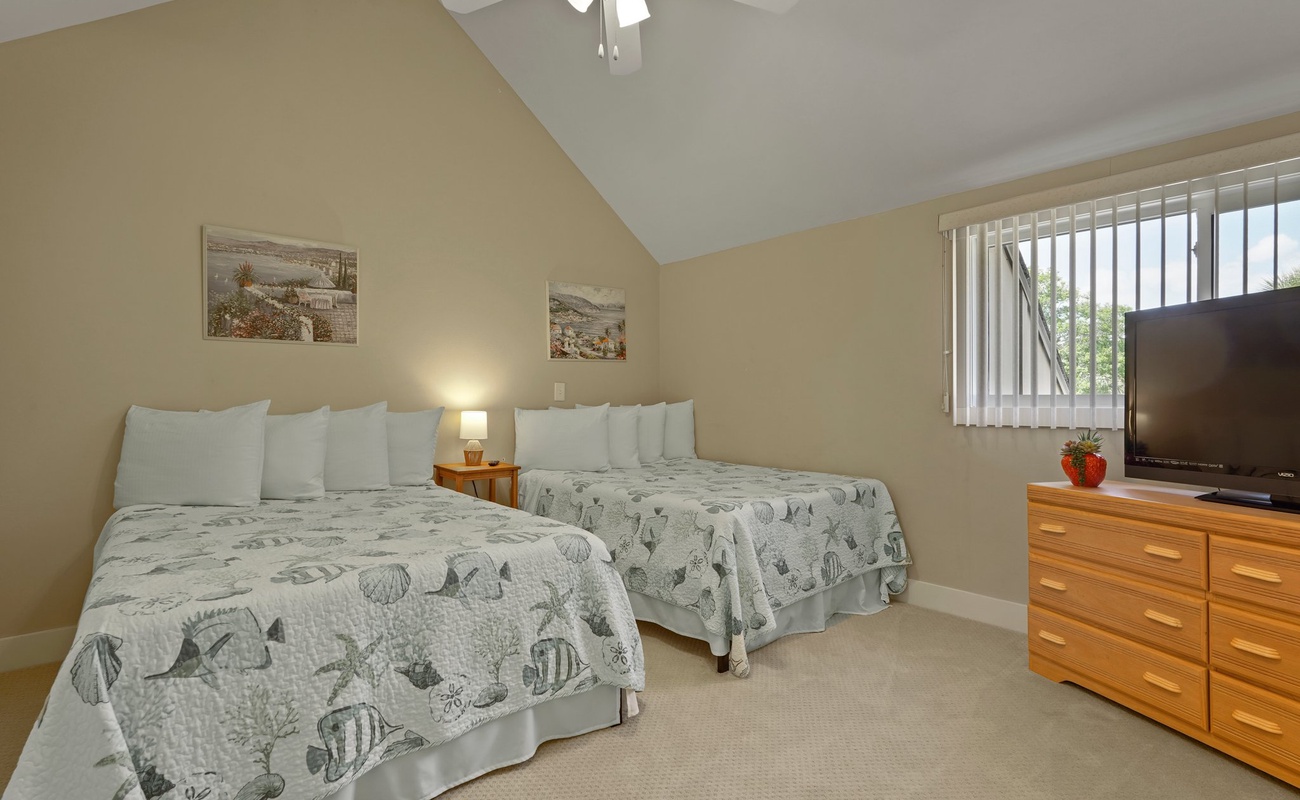 Guest Bedroom with Full Beds
