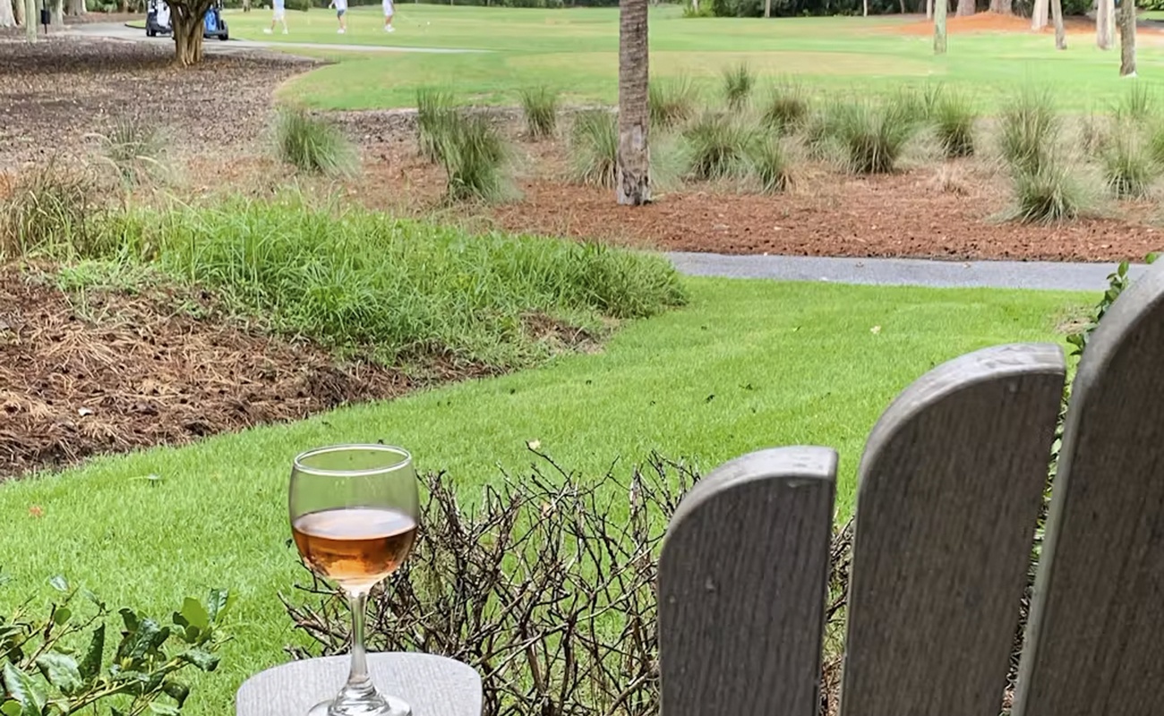 Back Patio with Golf Course View!