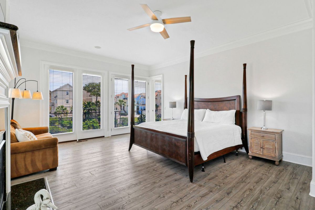 Bedroom with Peek-A-Boo Ocean Views and Private Balcony