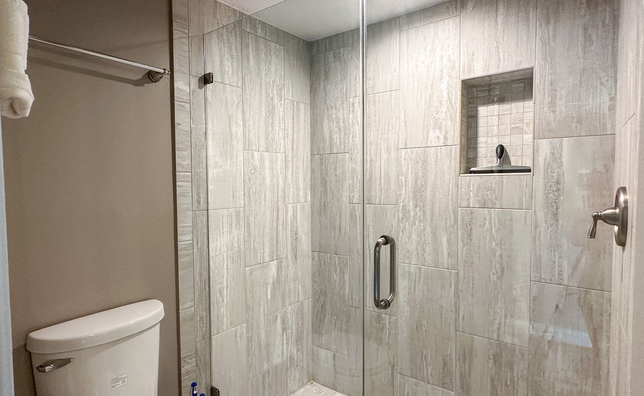 3rd Floor Primary Suite Bathroom