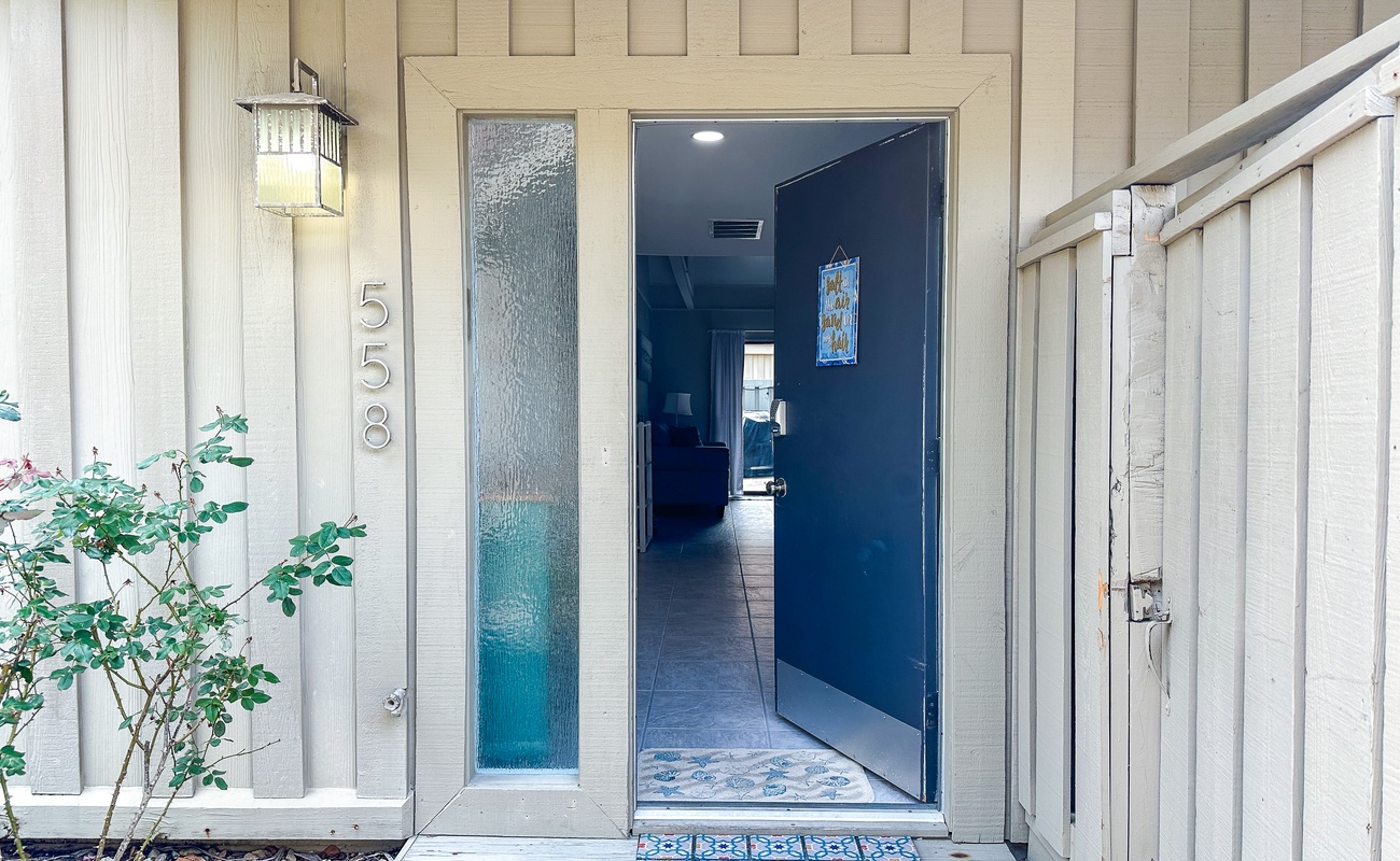 Welcome to 558 Queen's Grants