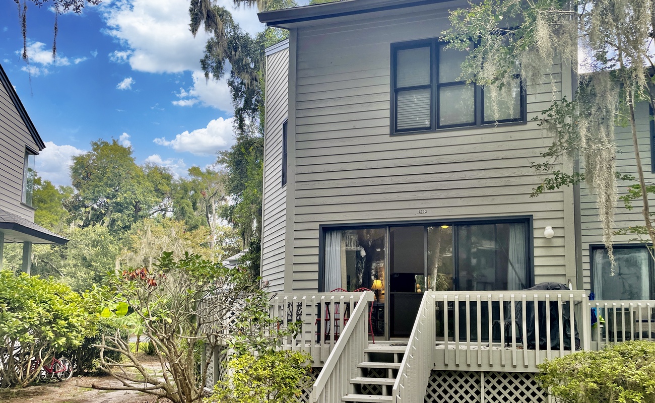 Exterior (Back View)