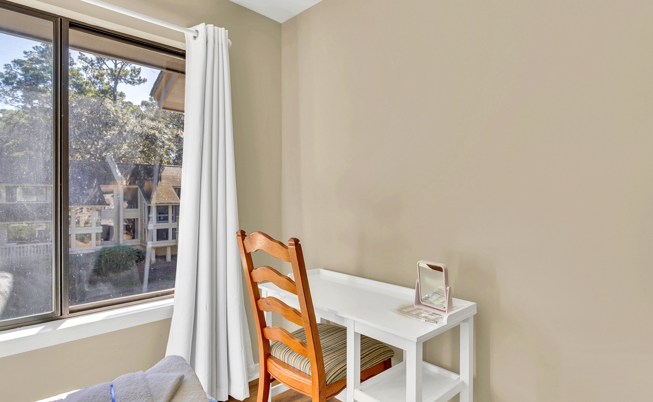 Office Space in Guest Bedroom