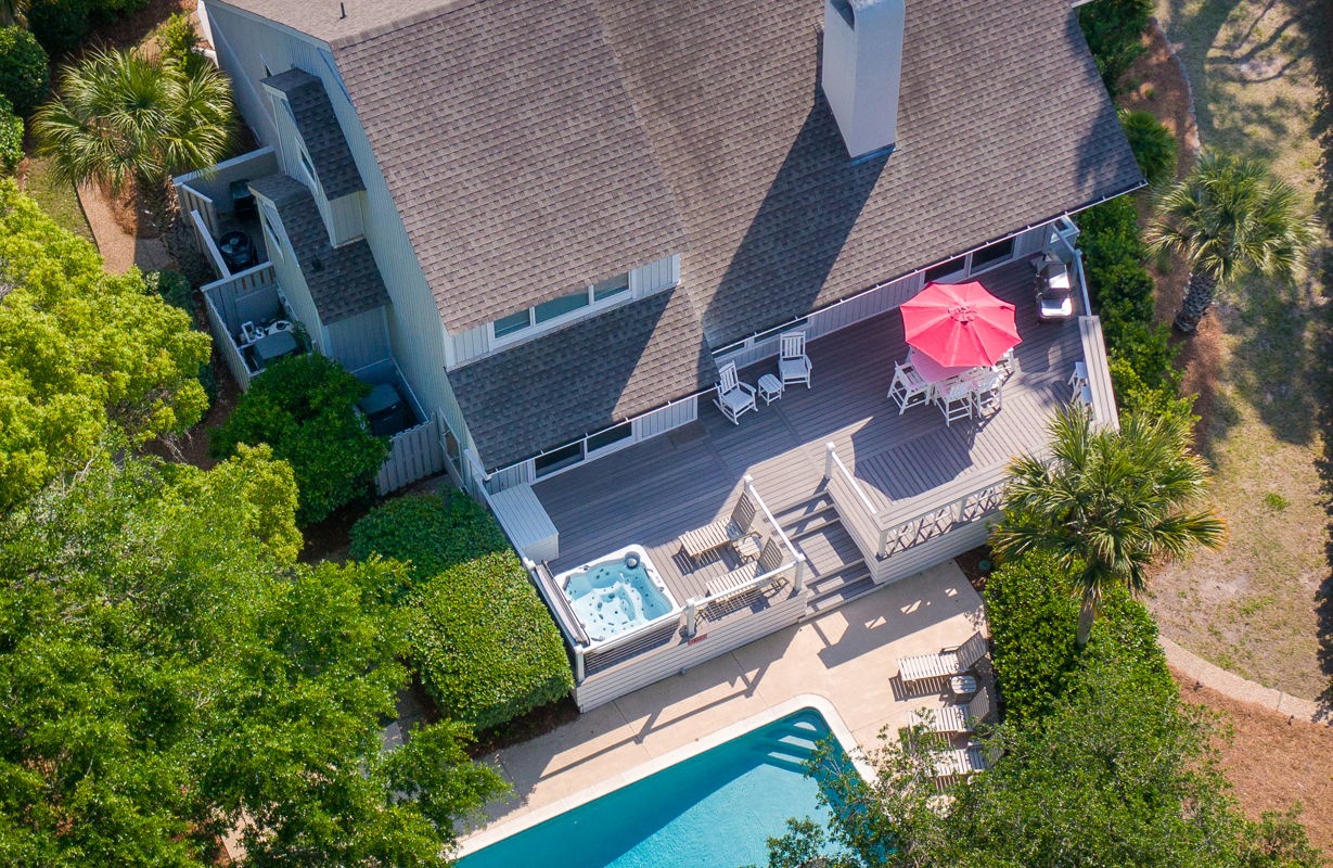 Aerial View of 14 Port Tack