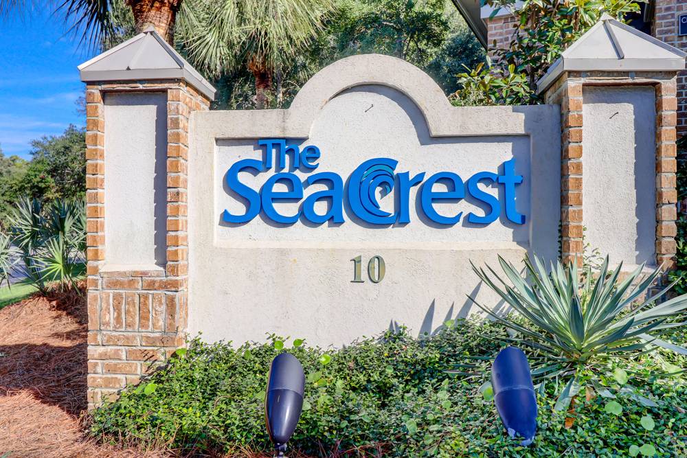 SeaCrest Entrance