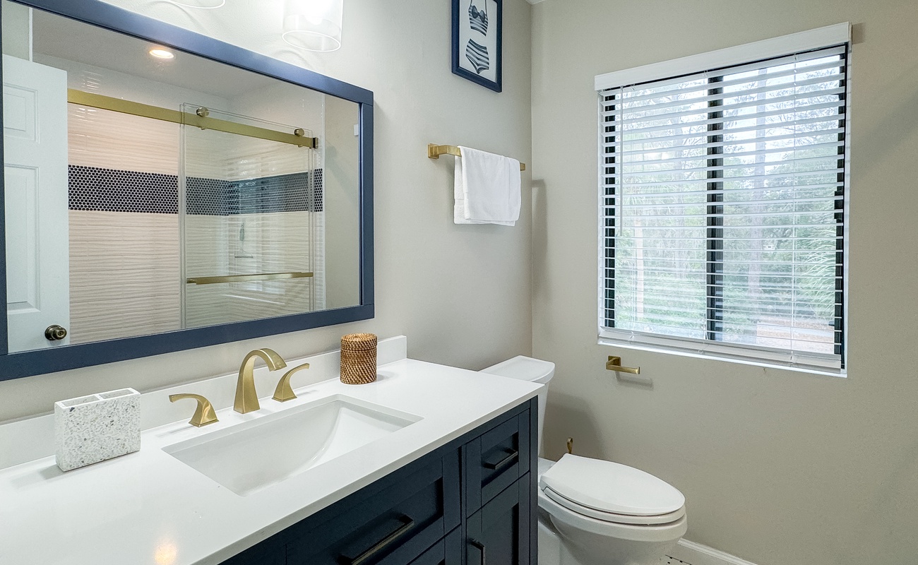 Primary Suite Bathroom