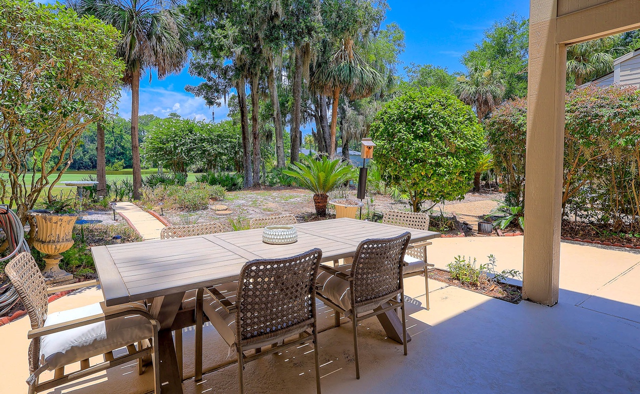 Patio with Golf Course Views and Private Grill