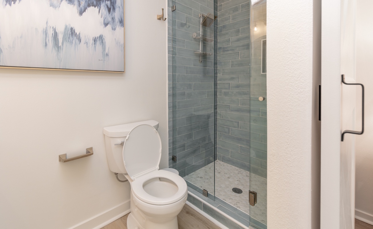 Primary Suite Bathroom