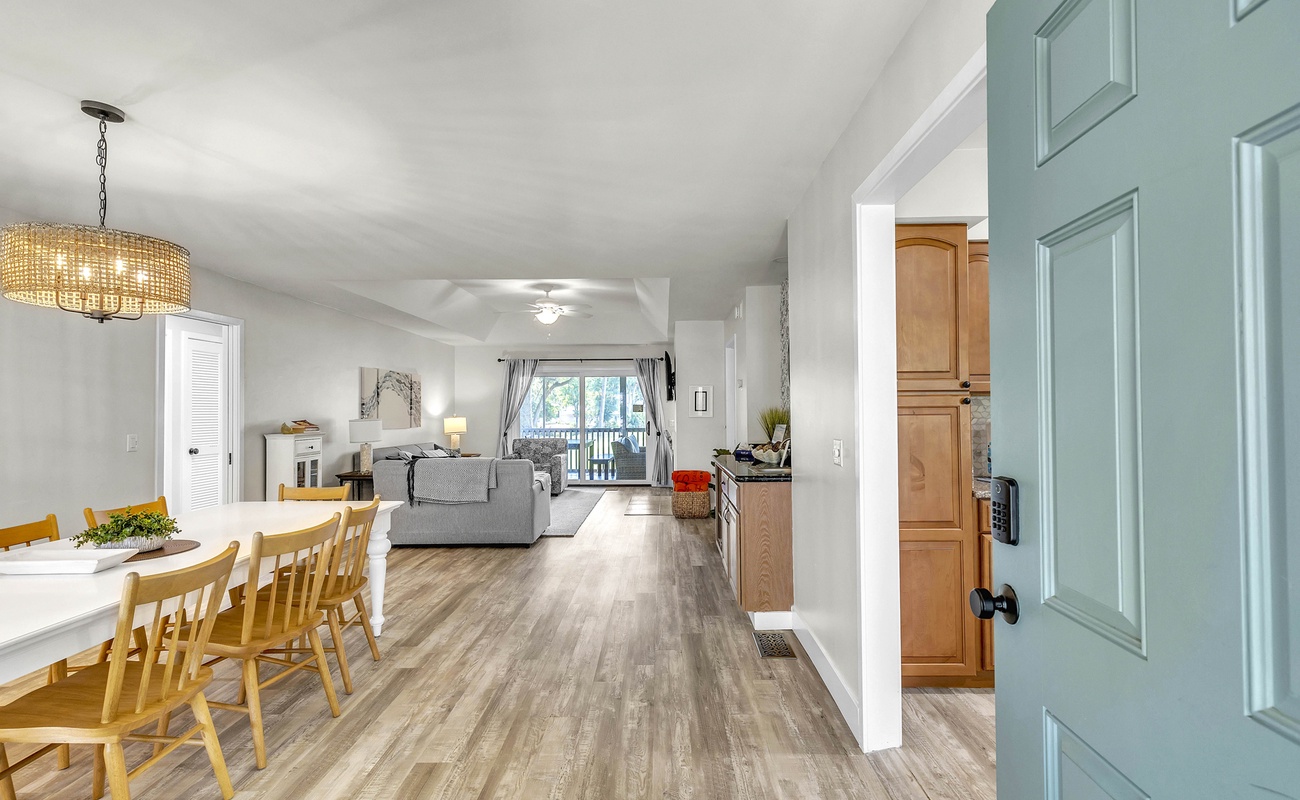 Welcome to 33 Kingston Cove!