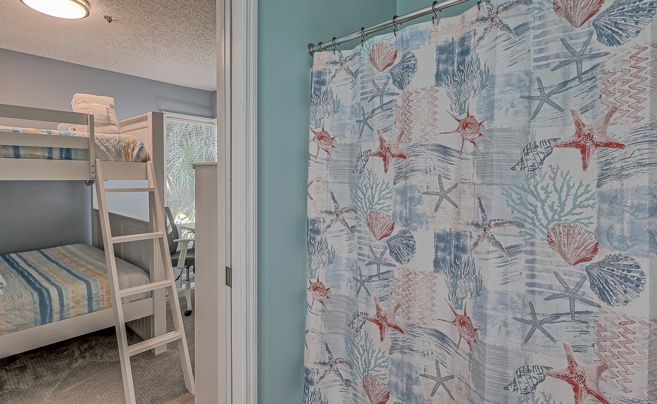 2nd Floor Double Full Bunk En-Suite