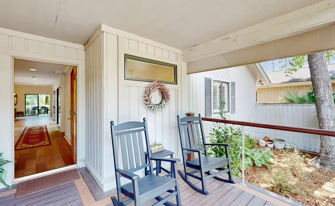 Welcome to 1 Fawn Lane!