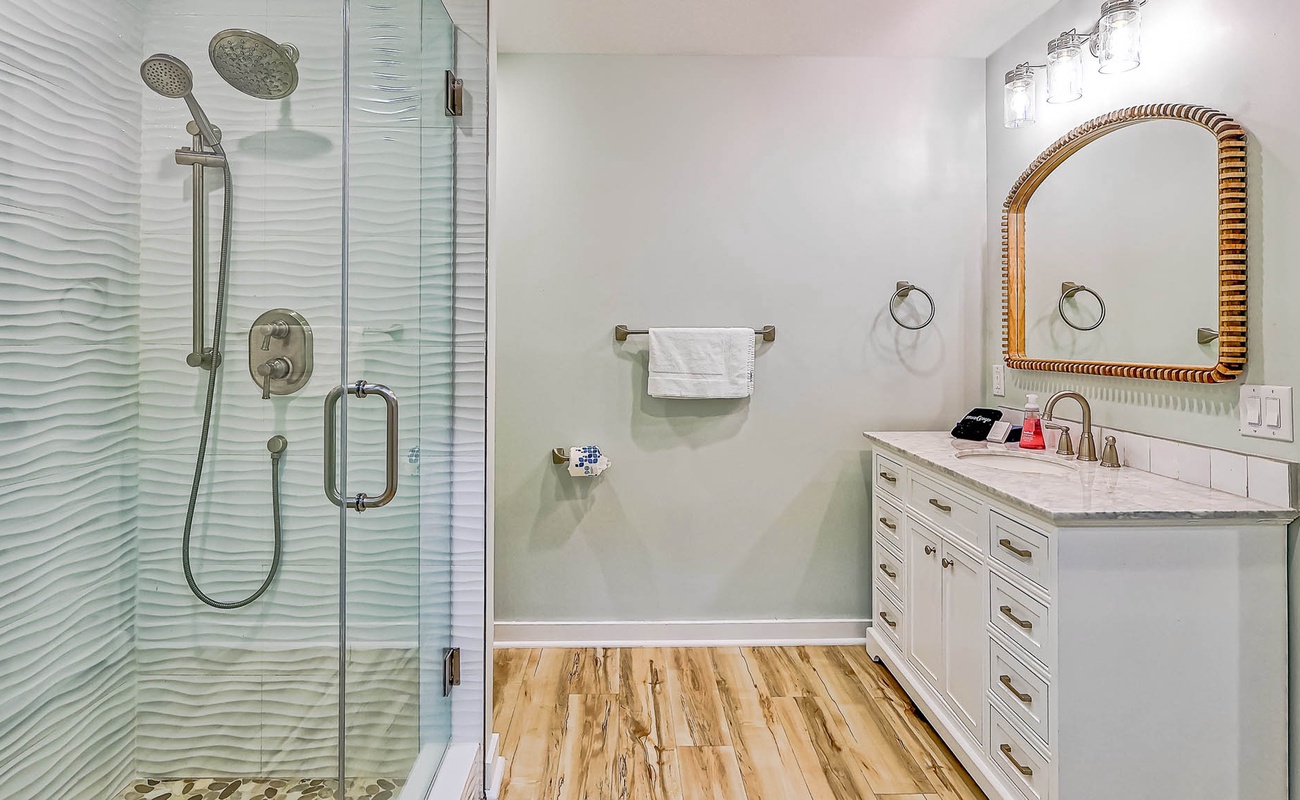 Downstairs Primary Suite Bathroom