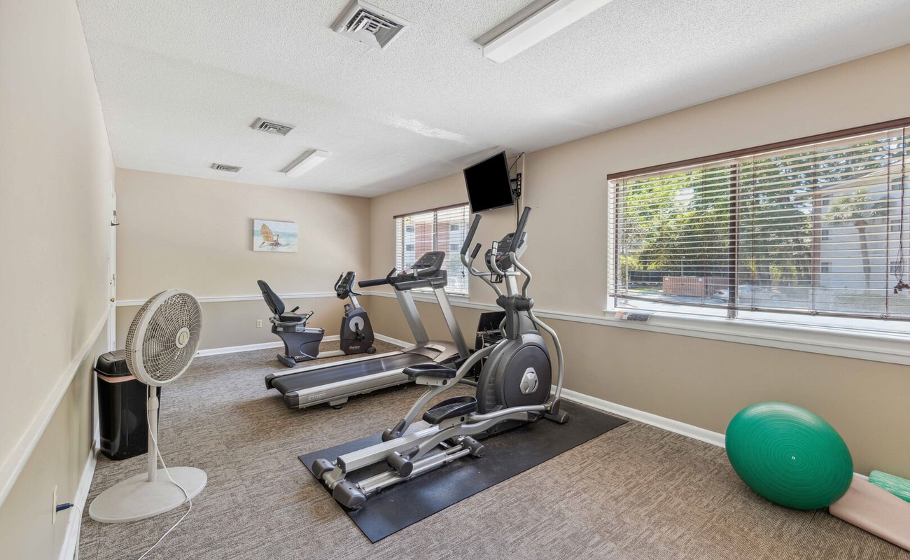 Fiddler's Cove Amenity Center 