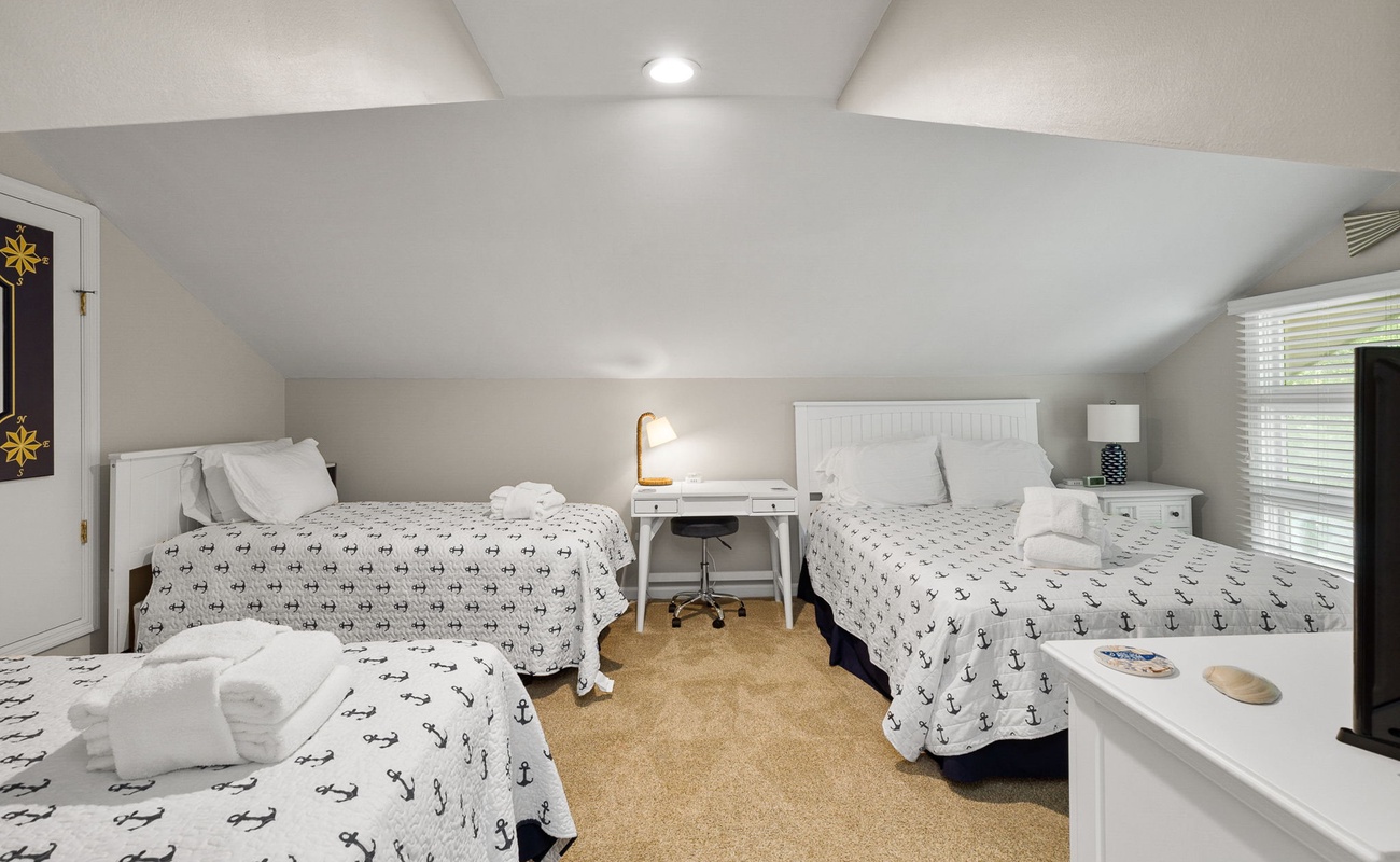 Double Twin and Full Room