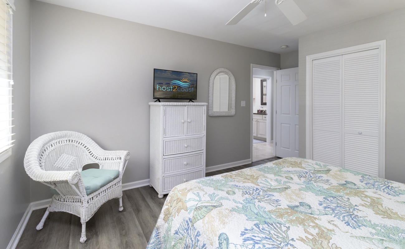 1st Queen Guest Room