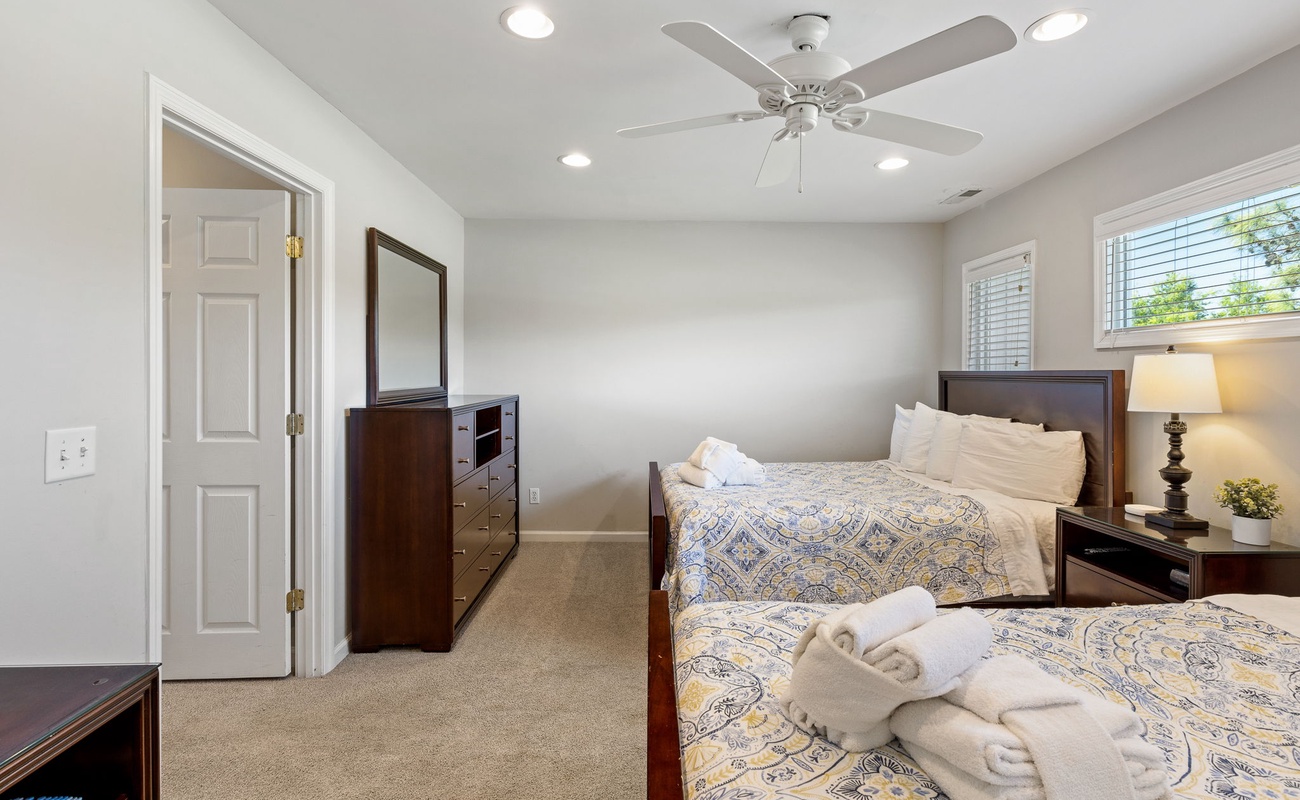 2nd Floor Double Queen Bedroom