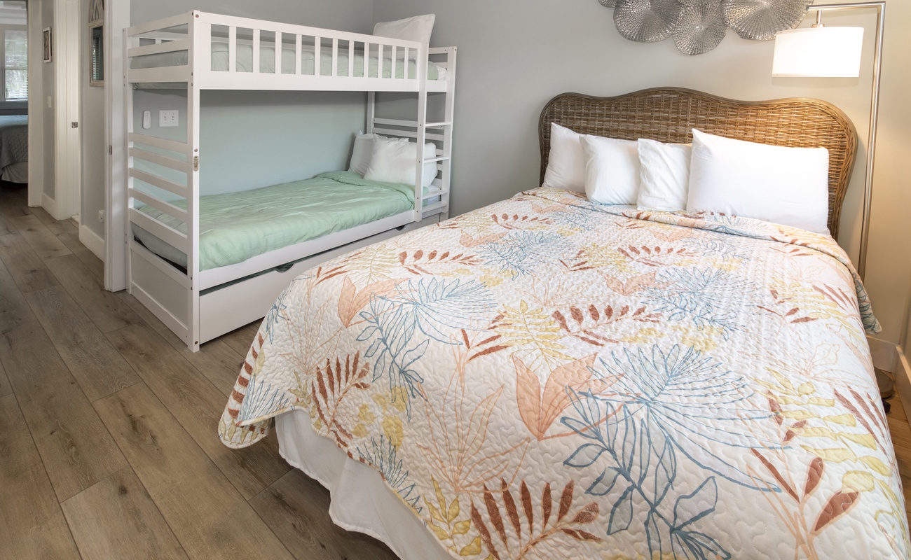 Guest Bedroom with Queen, Twin, and Trundle Bed