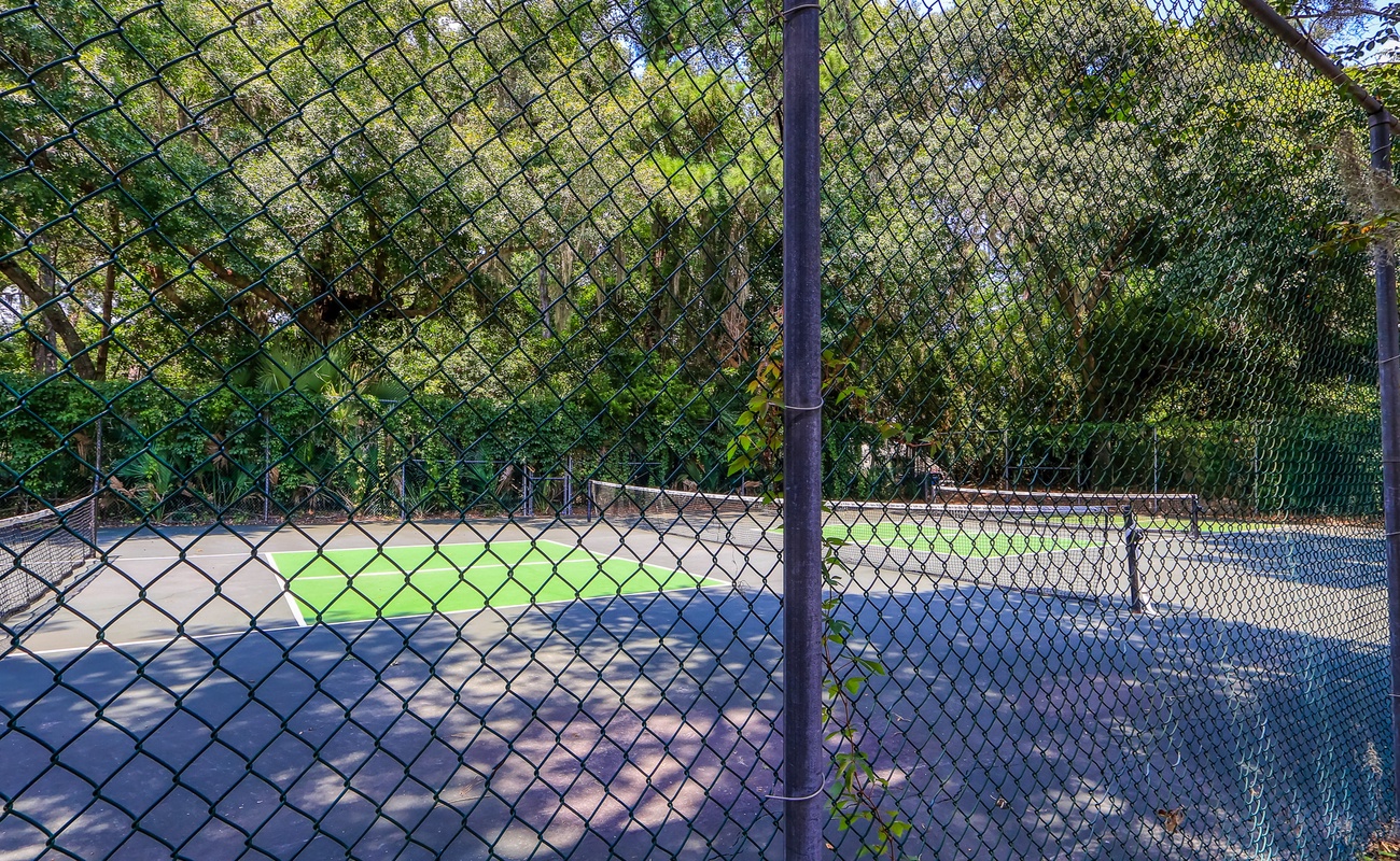 Community Tennis Courts