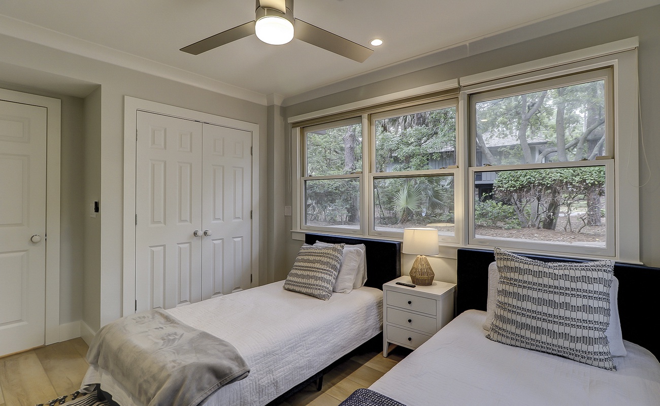 Lower Level 2 Twin Room