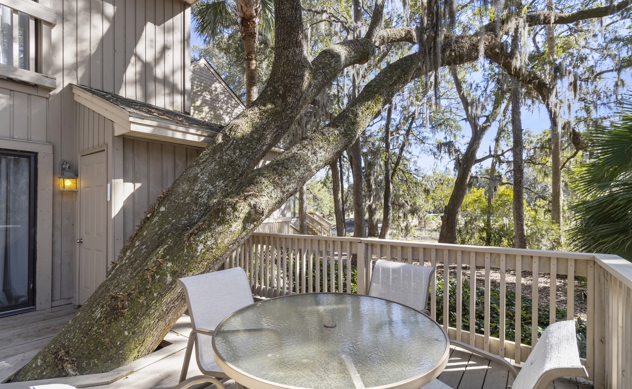 Huge Private Patio with Golf Course Views