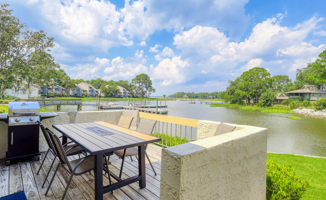 Deck and Access to Private Dock