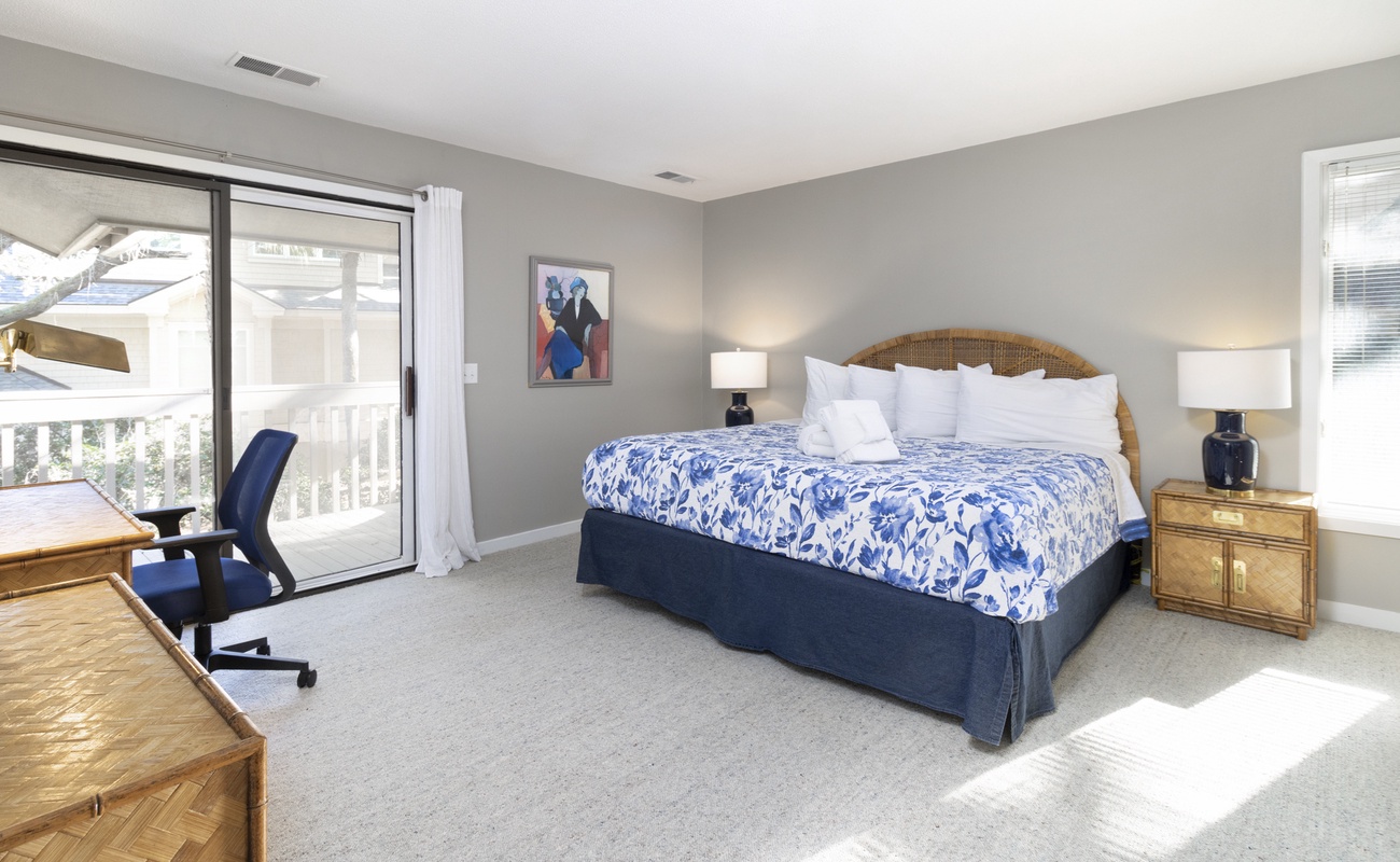 Primary Suite with King Bed and Access to Patio