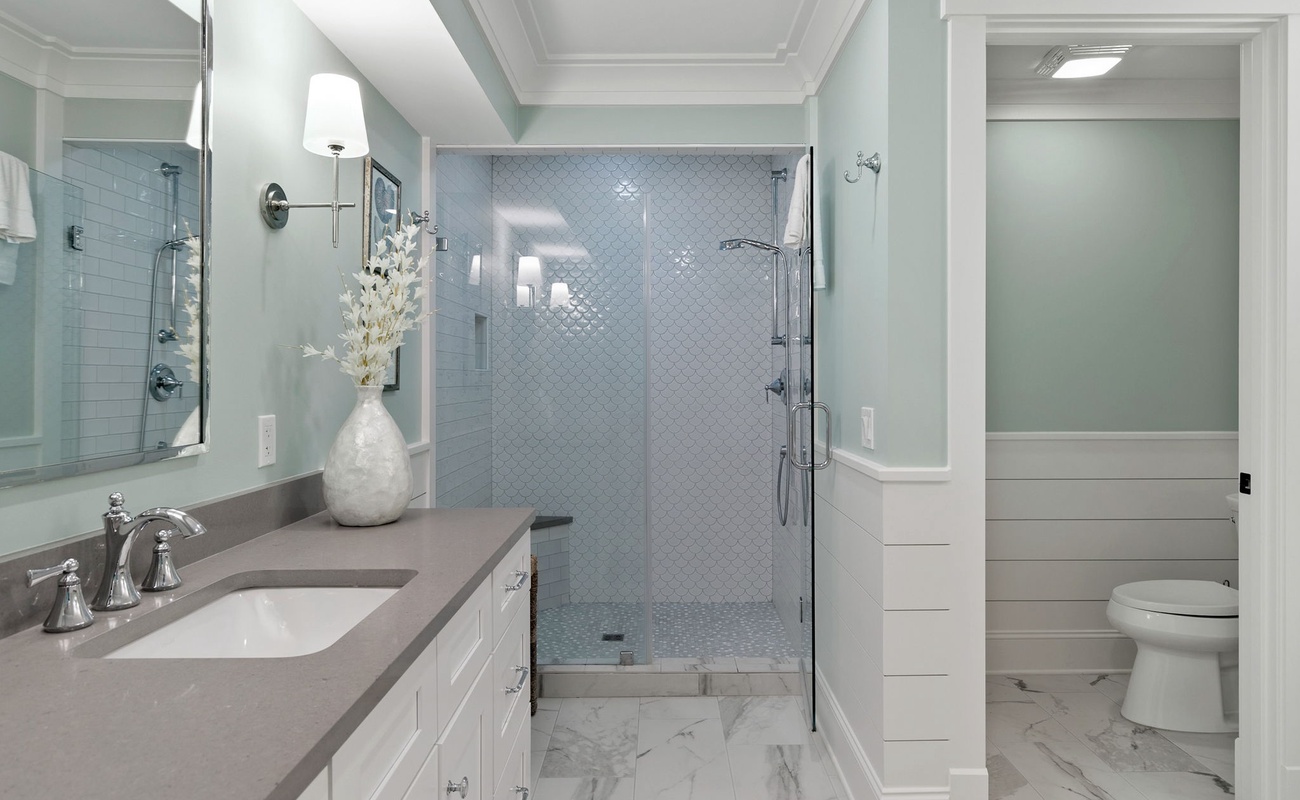 2nd Primary Bathroom