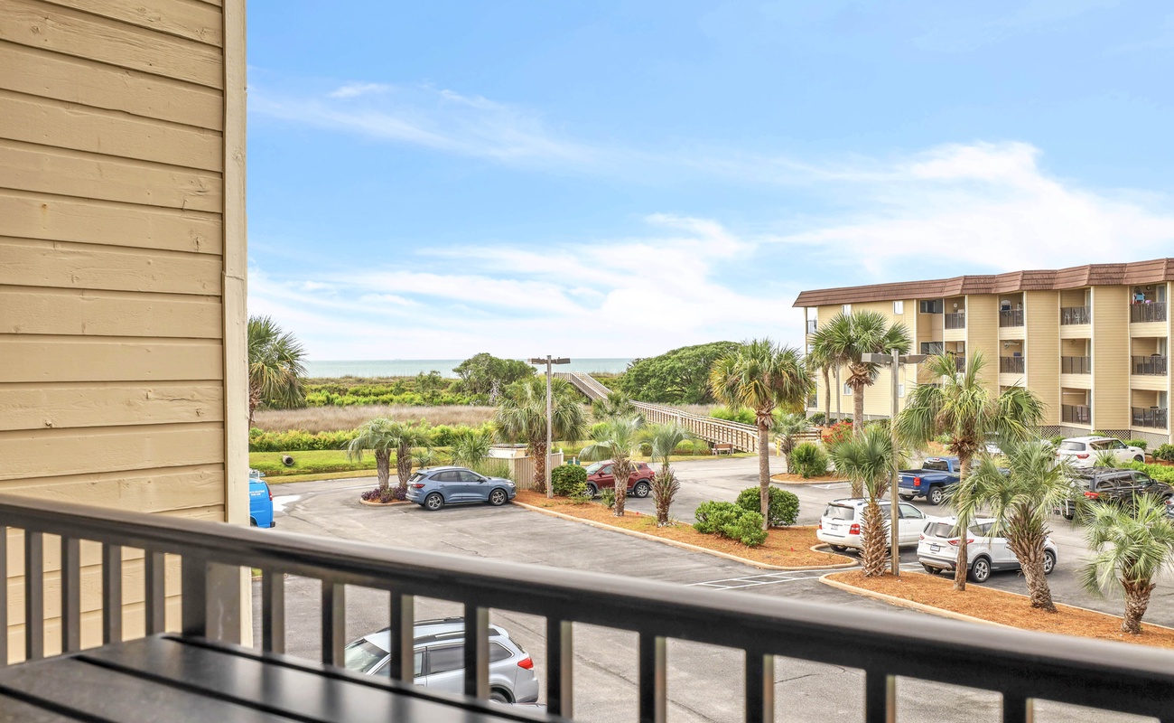 Private Patio with Ocean Views!